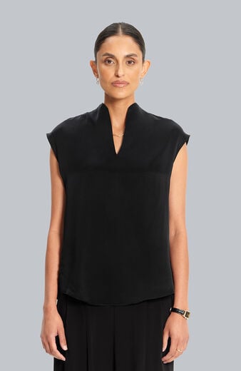 Women’s Silk Dolman V-Neck Scrub Top Women’s Silk Dolman V-Neck Scrub Top