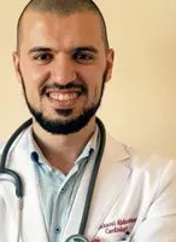 Dr Abderrahmane, Cardiology, recommends Medelita lab cats