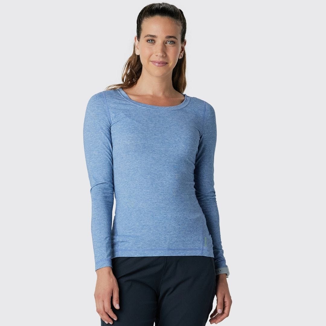 Medelita Performance Tee – gifts for pas