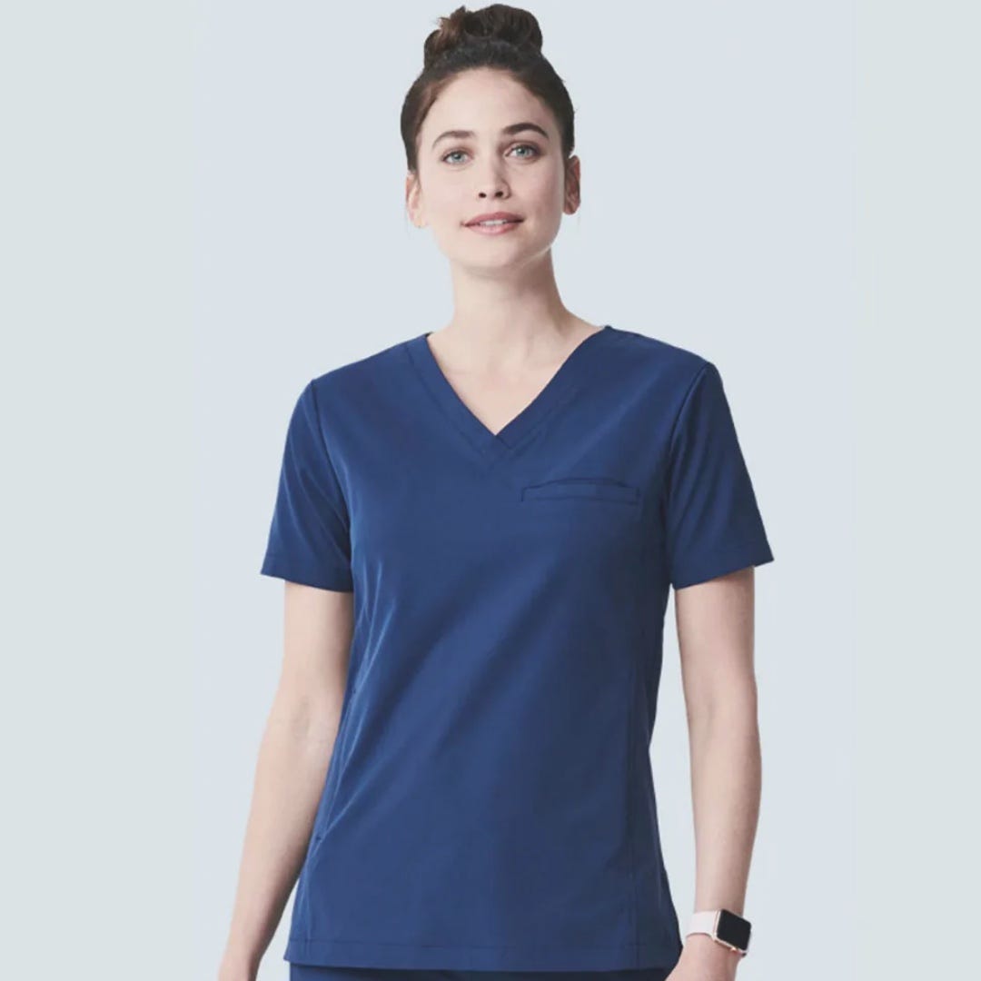 Medelita Scrubs – best gift for a doctor