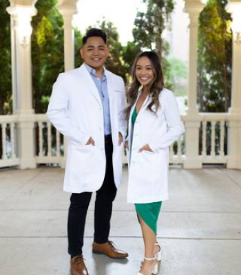 medelita colleagues wearing grey medelita lab coats