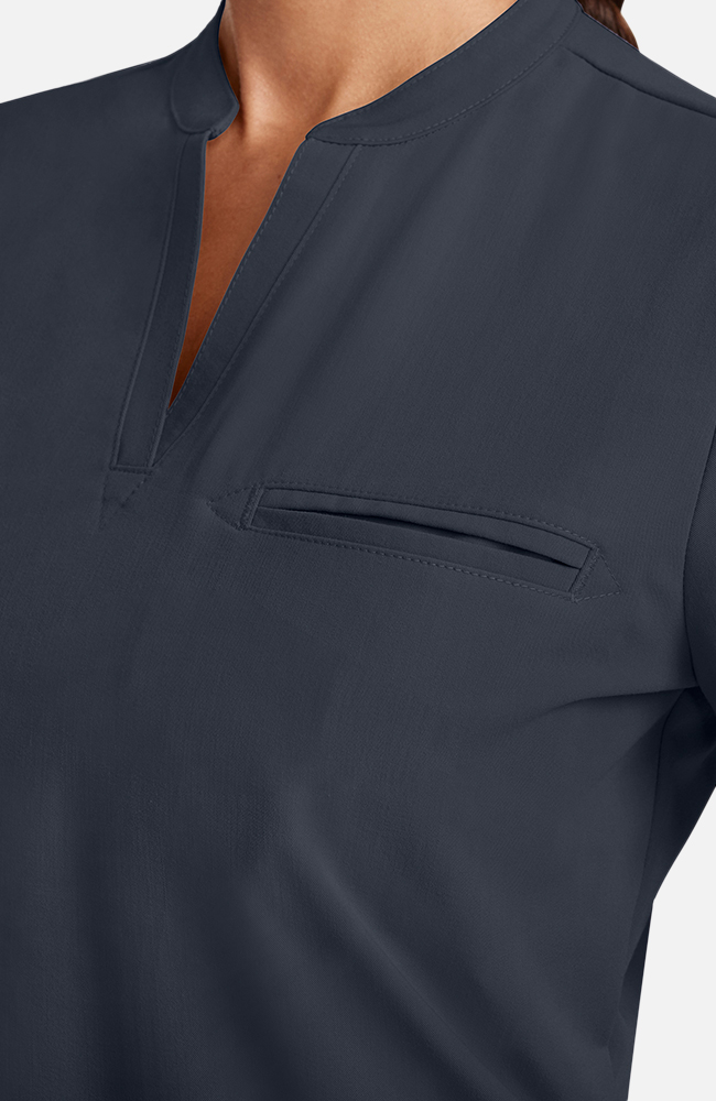 Women's Scrub Set: Taiga Welt Pocket Top & Straight Leg Ankle Pant, PWT Pewter | pewter, large