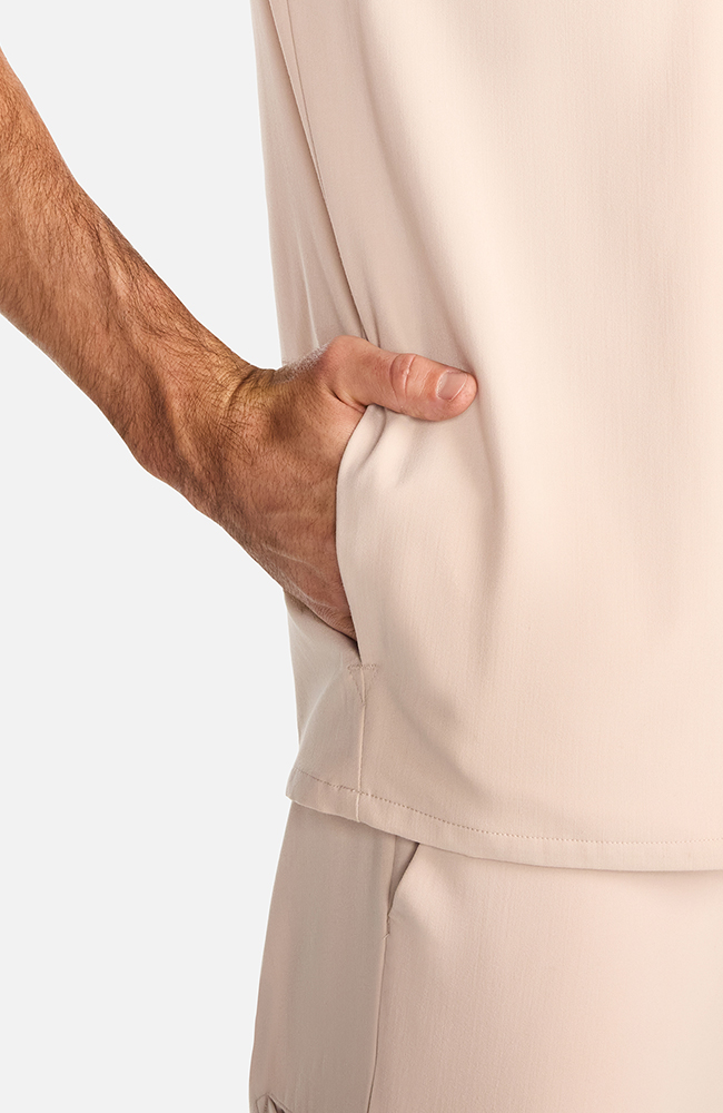 Men's Vapor 3-Pocket V-Neck Seamed Scrub Top, TAT Toasted Tan | brown, large