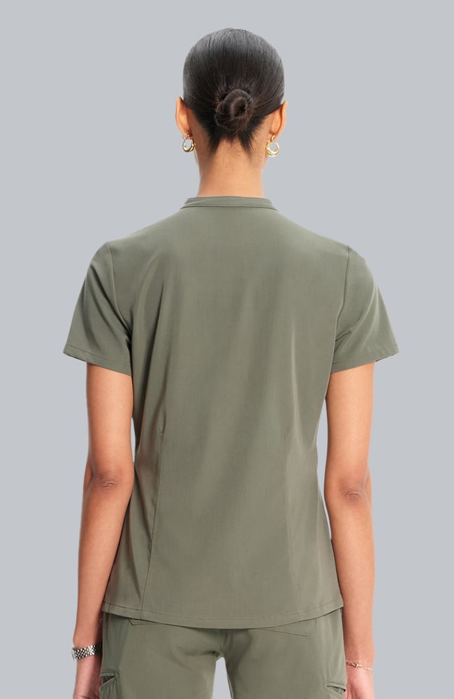 Women's Scrub Set: Taiga Welt Pocket Top & Anemone Straight Leg Pant, OLV Olive | olive, large