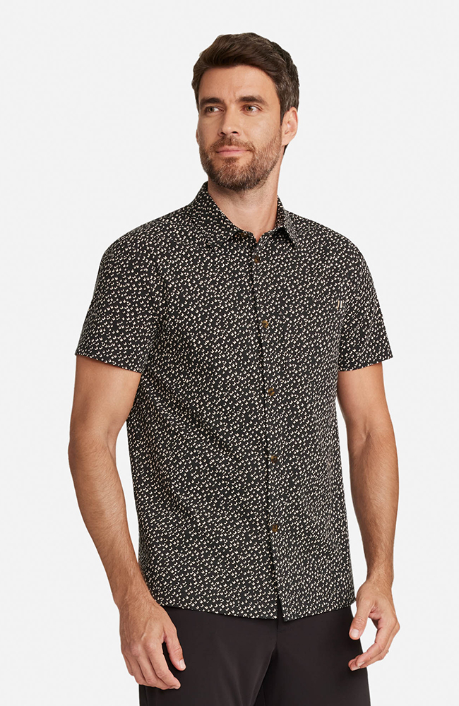 Men&rsquo;s Button-Up Short Sleeve Print Scrub Top, , large