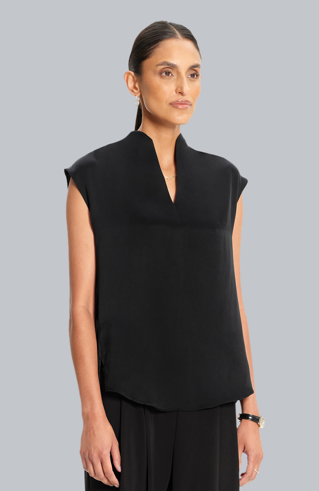 Women's Scrub Set: Silk Dolman V-Neck Top & Pleated Wide Leg Pant, BLK Black, large