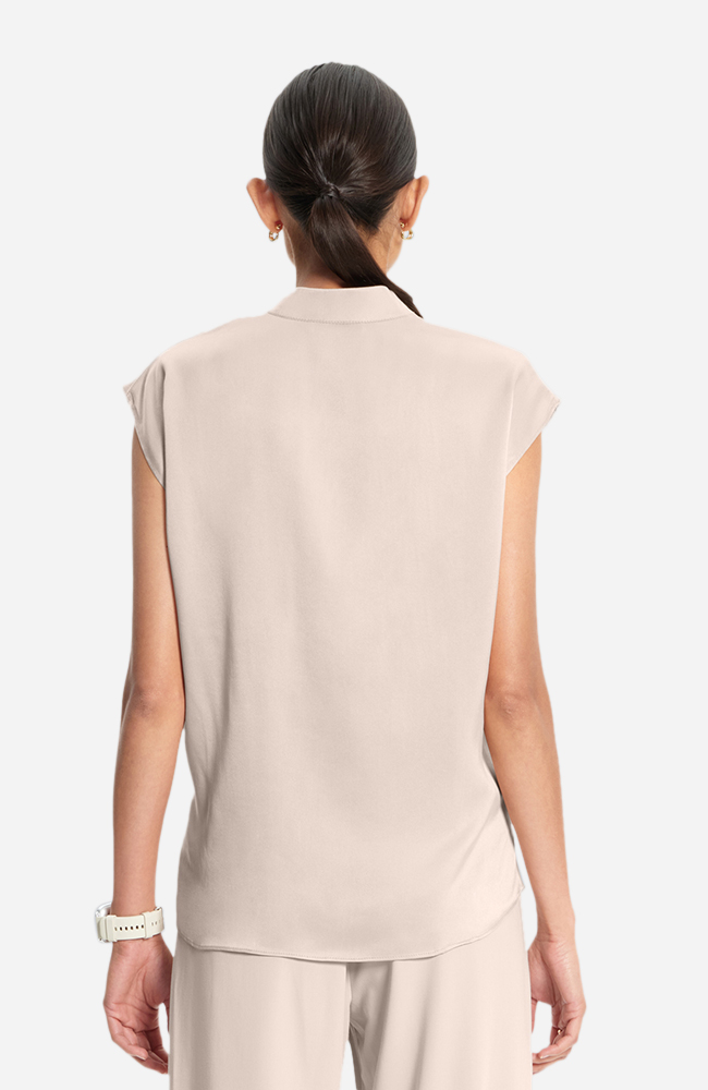 Women's Scrub Set: Silk Dolman V-Neck Top & Pleated Wide Leg Pant, TAT Toasted Tan | brown, large