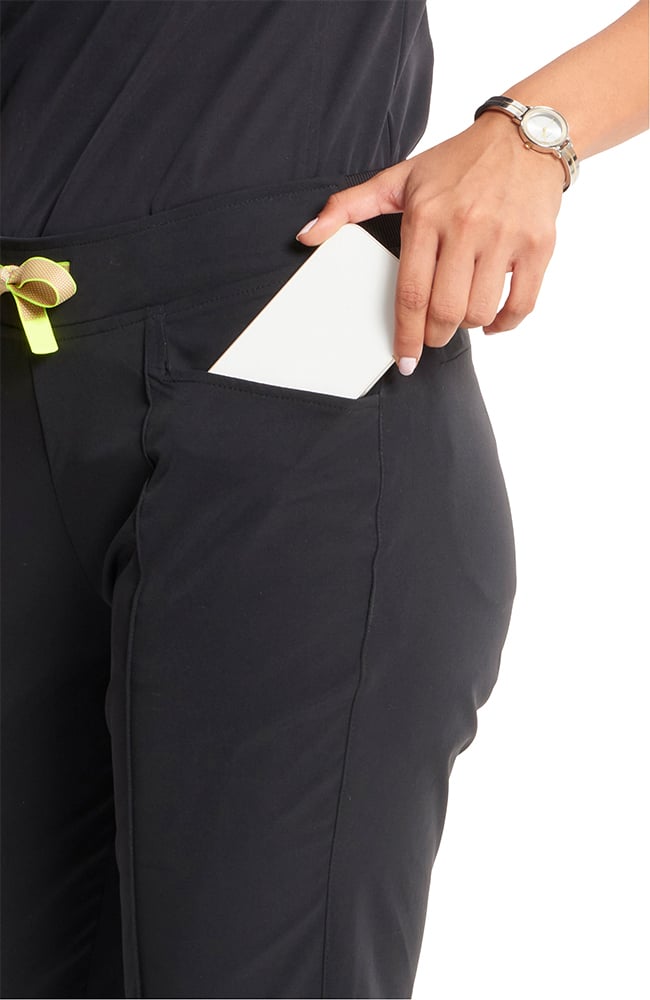 Women's Pixel 4 Pocket Scrub Pant, , large