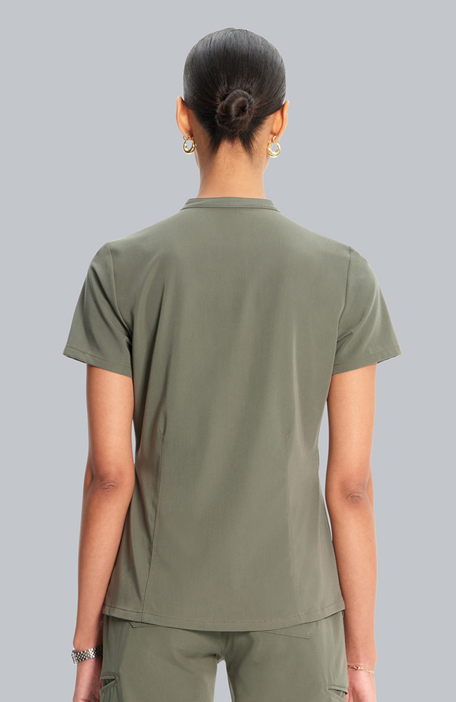 Women's Taiga Welt Pocket Scrub Top, OLV Olive | olive, large