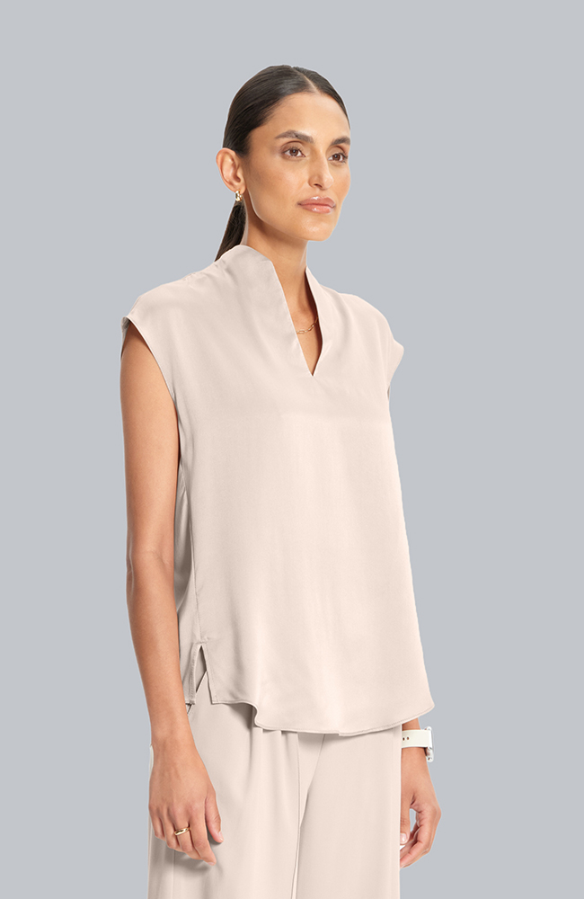 Women’s Silk Dolman V-Neck Scrub Top, TAT Toasted Tan, large