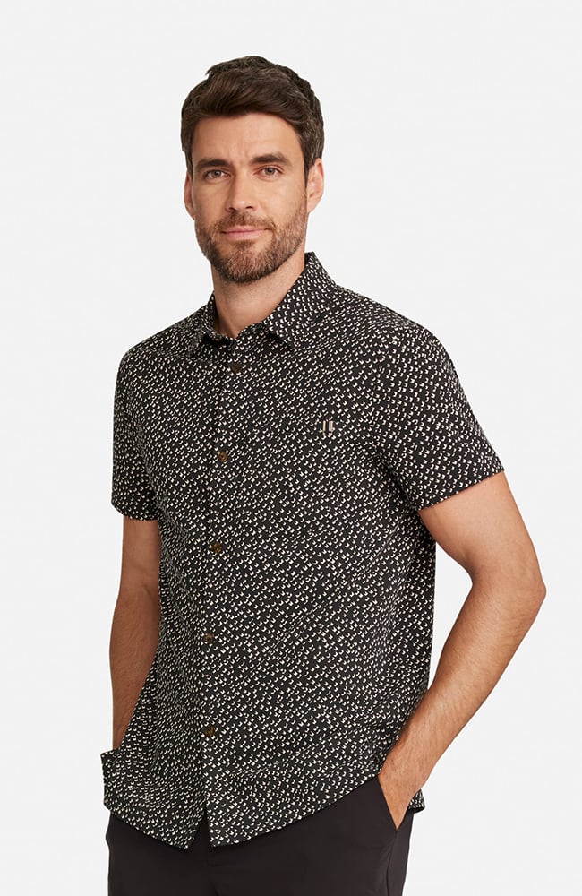 Men&rsquo;s Button-Up Short Sleeve Print Scrub Top, , large