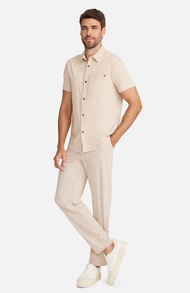 Men&rsquo;s Button-Up Short Sleeve Scrub Top, TAT Toasted Tan | brown, large