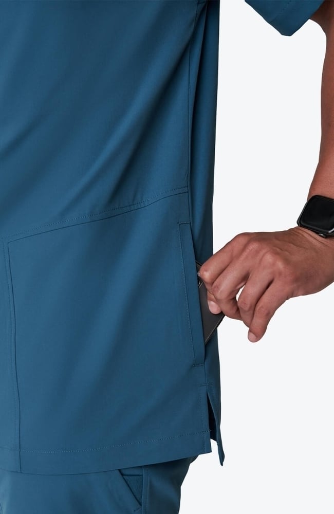 Men's Realm V-Neck Scrub Top, OCE Ocean | blue, large