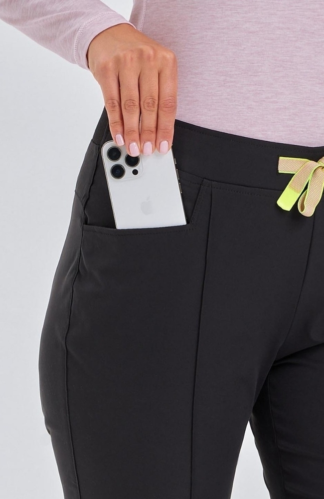 Women's Pixel 4 Pocket Scrub Pant, , large